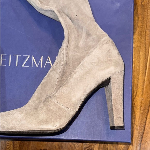 Stuart Weitzman Highland Suede Over The Knee Heeled Boot in Topo Size 9.5 - Picture 7 of 12